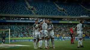 Atlético-MG vence o Cuiabá, segue invicto com Milito e dorme na liderança do Brasileirão